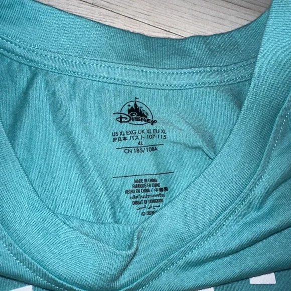 Disney parks Magic Every Day tshirt - Picture 3 of 4